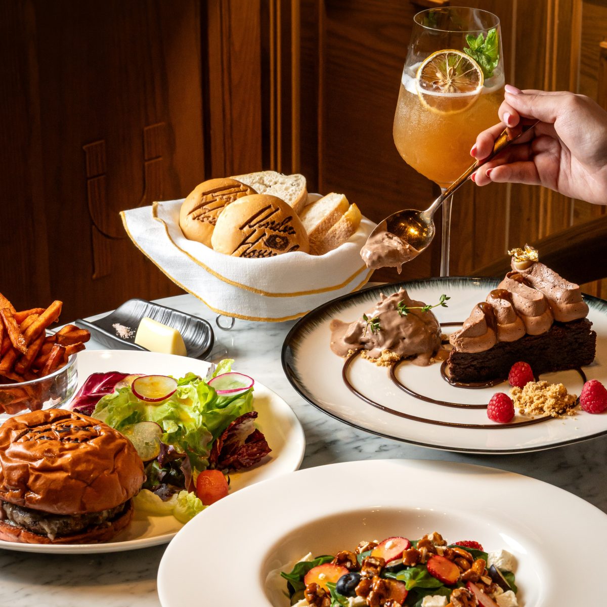 Comforting Meal for the Whole Family Relaxing Restaurants in Bangkok