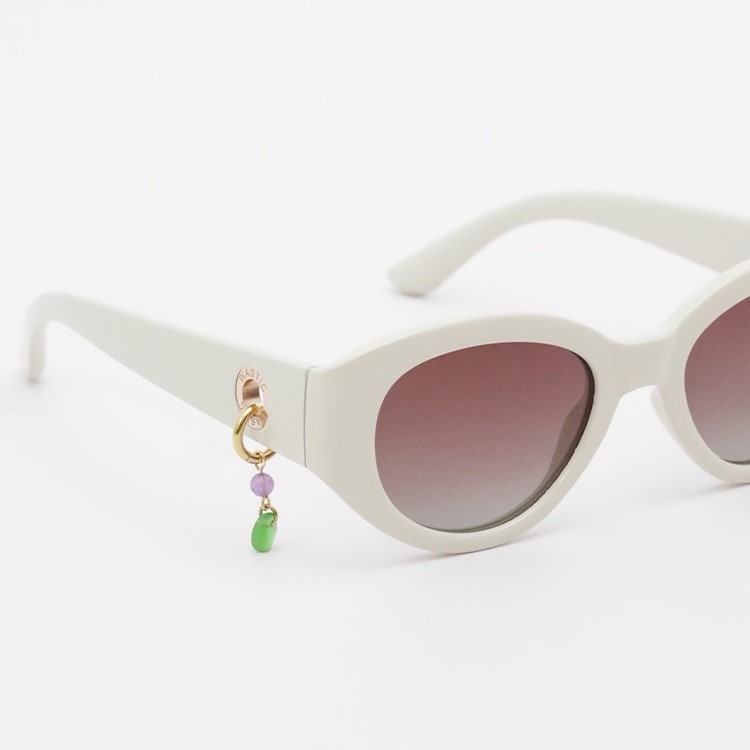 Let’s Build Your Thai Summer Survival Kit